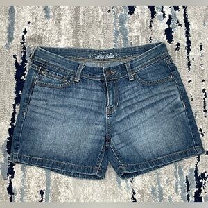 Old Navy Women's Classic Blue Jean Shorts